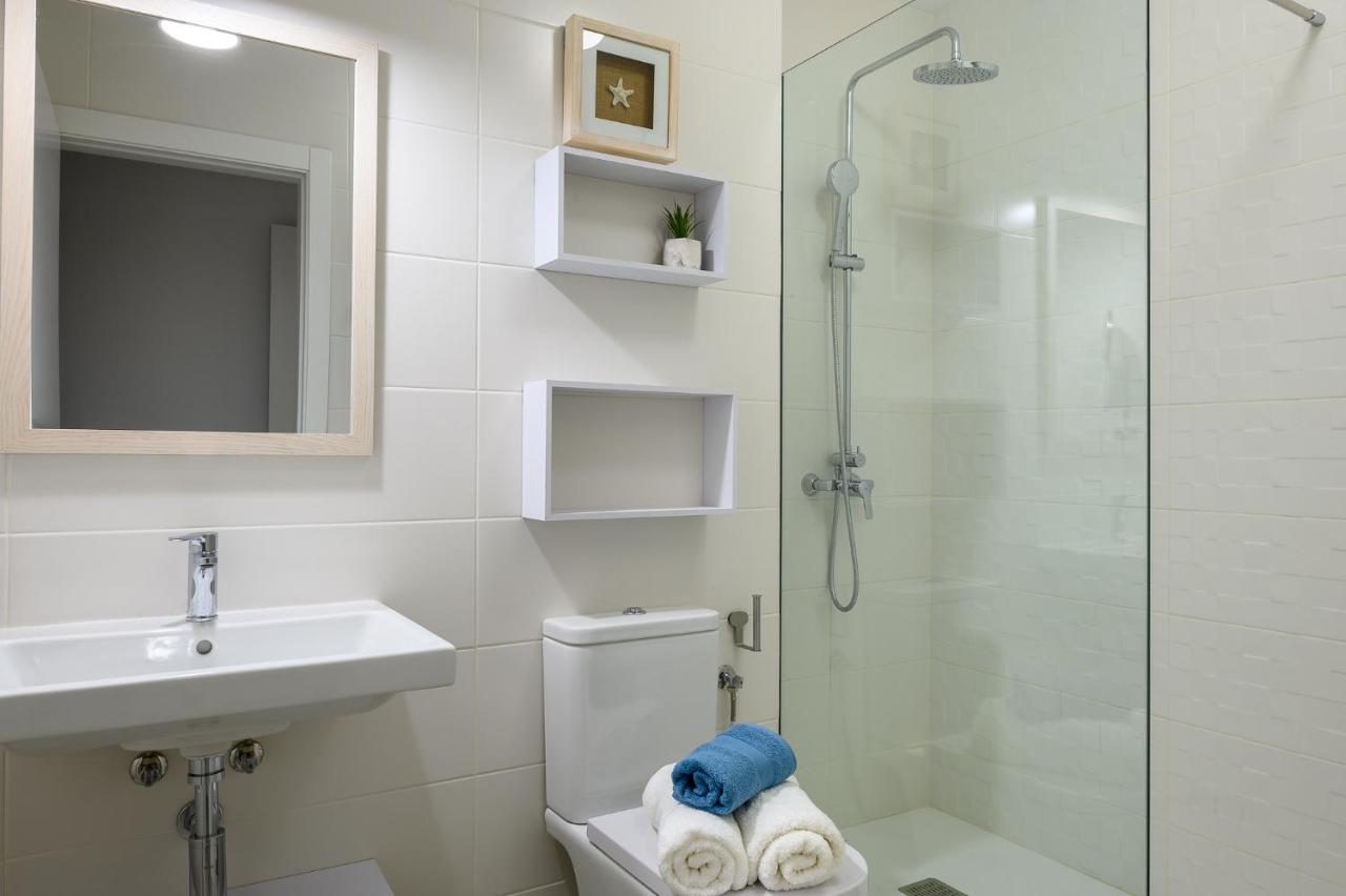 La Marinera House-Near The Beach, Fast Wifi, Air-Con On Main Bedroom And Sat Tv Playa Blanca  Ngoại thất bức ảnh