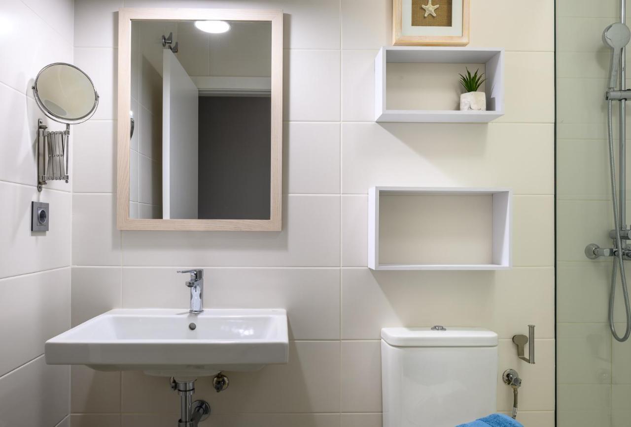 La Marinera House-Near The Beach, Fast Wifi, Air-Con On Main Bedroom And Sat Tv Playa Blanca  Ngoại thất bức ảnh